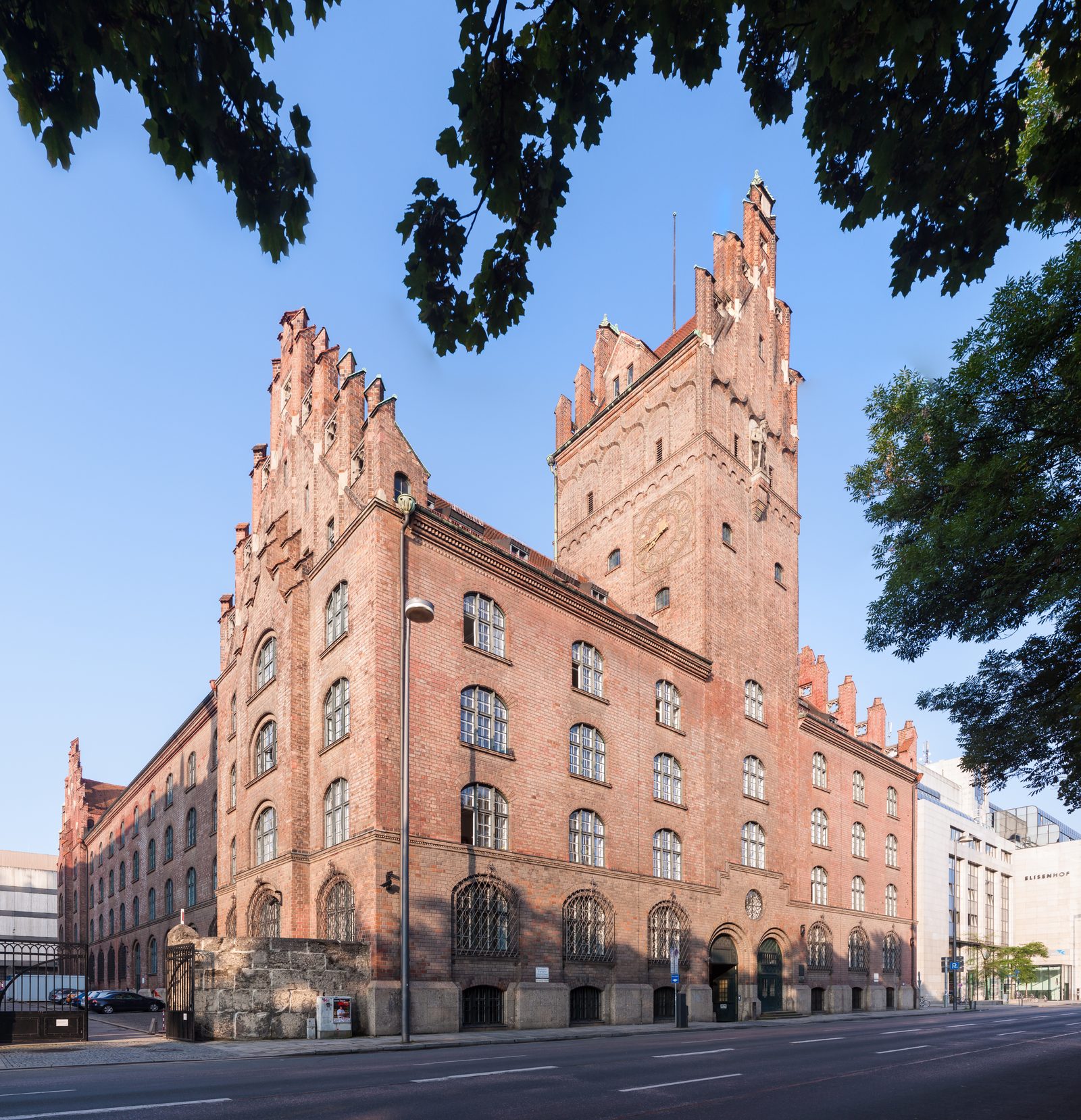The Oberlandesgericht München, the higher regional court in Munich, photographed from the street in 2014
